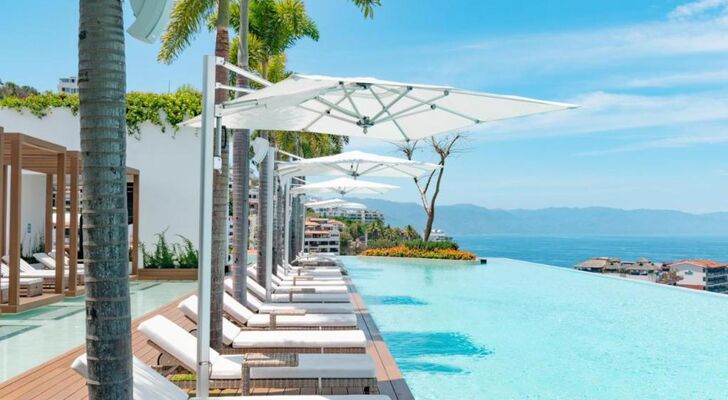 Maxwell Collection Romantic Zone