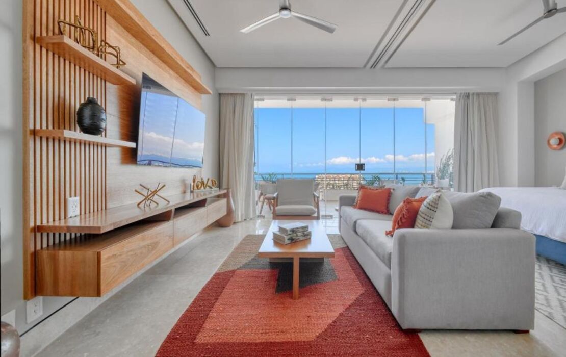 Maxwell Collection Romantic Zone