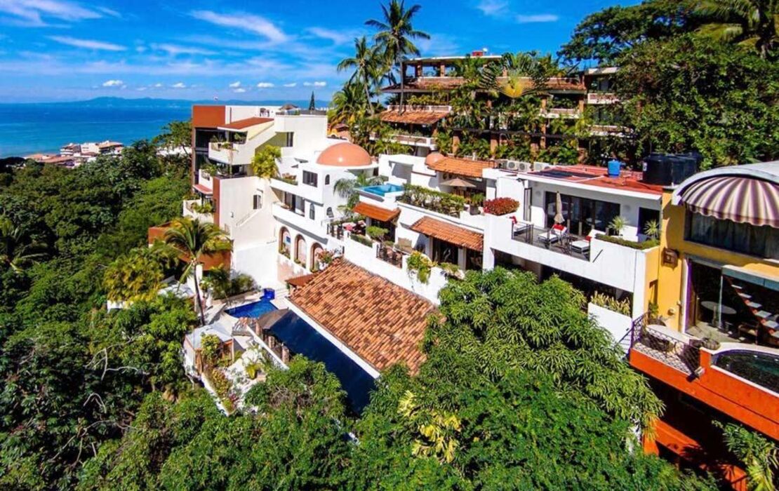 Casa Cupula LGBT Luxury Resort