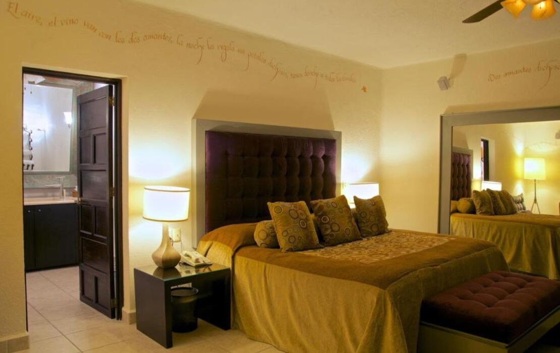 Casa Cupula LGBT Luxury Resort