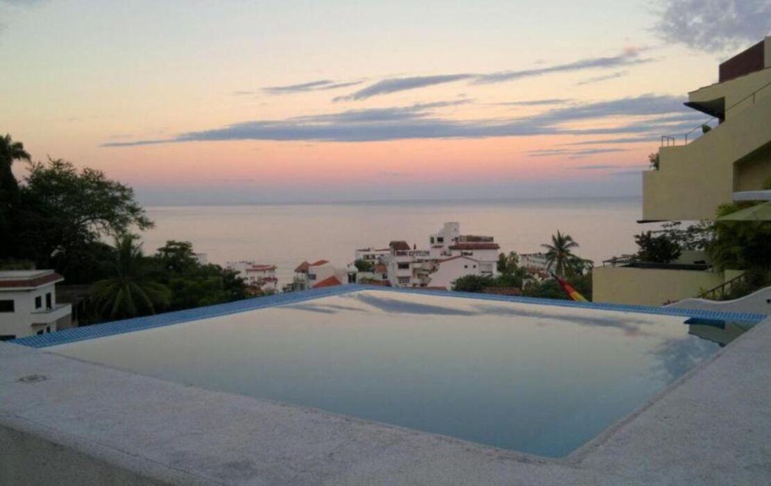 Casa Cupula LGBT Luxury Resort