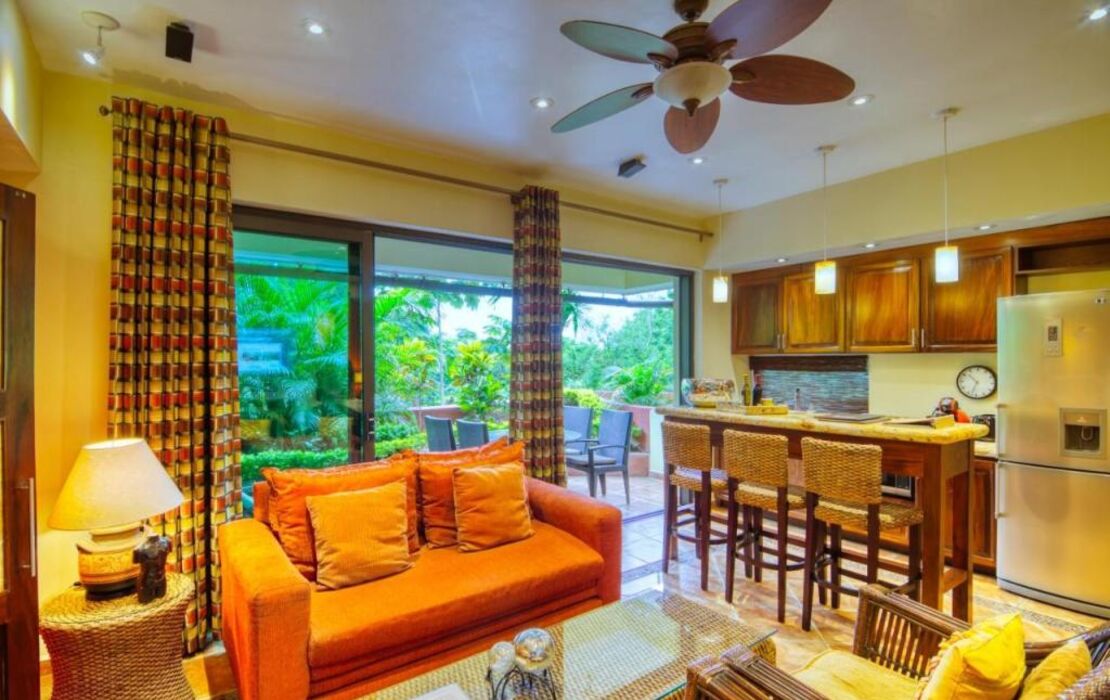 Casa Cupula LGBT Luxury Resort