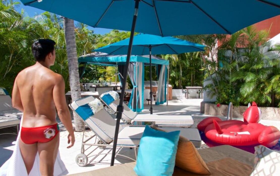 Casa Cupula LGBT Luxury Resort