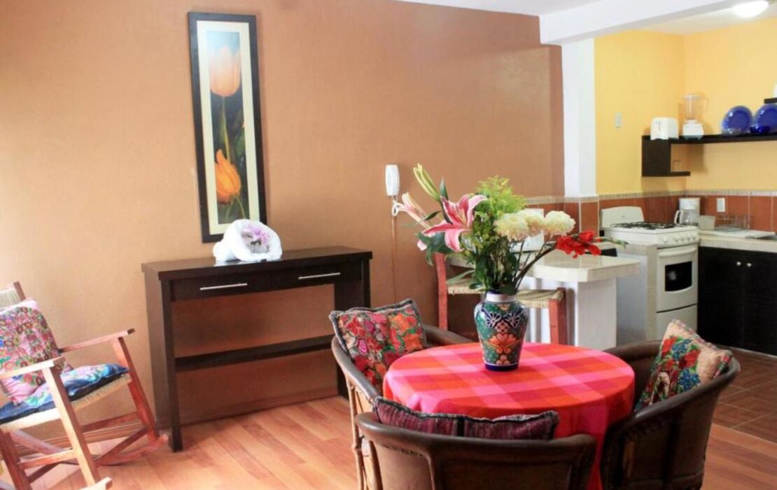 La Iguana Vallarta LGBT ADULTS ONLY - Romantic Zone - Party Clubbing Street