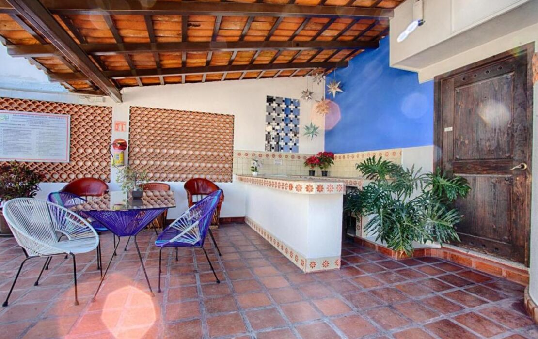 La Iguana Vallarta LGBT ADULTS ONLY - Romantic Zone - Party Clubbing Street