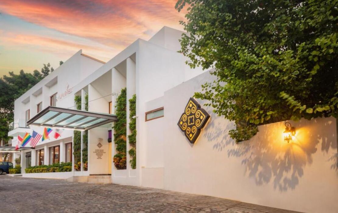 Almar Resort Luxury LGBT Experience by Mantamar Beach Club