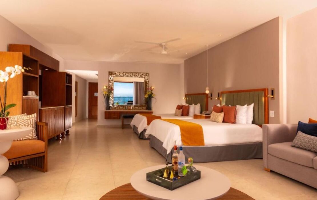 Almar Resort Luxury LGBT Experience by Mantamar Beach Club