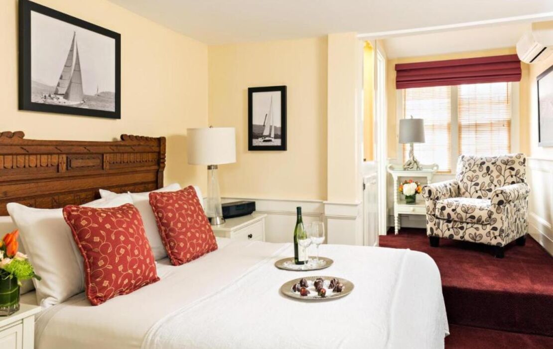 Brass Key Guesthouse Adults Only