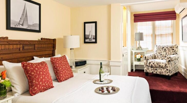 Brass Key Guesthouse Adults Only