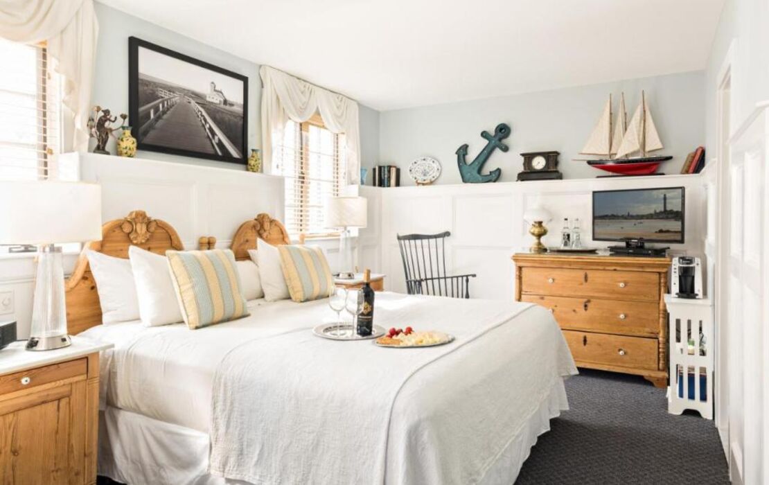 Brass Key Guesthouse Adults Only