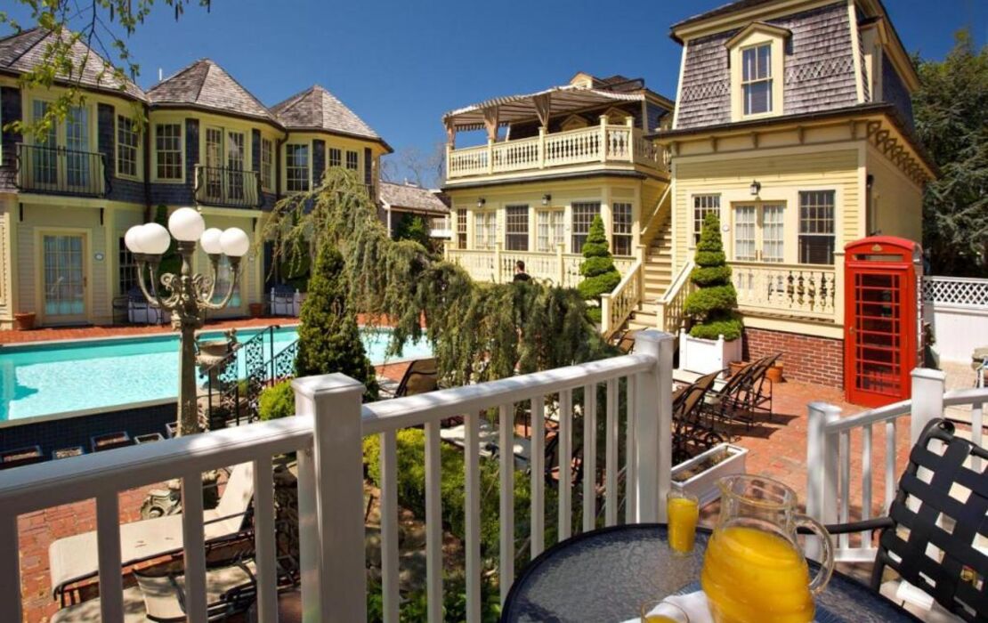 Brass Key Guesthouse Adults Only