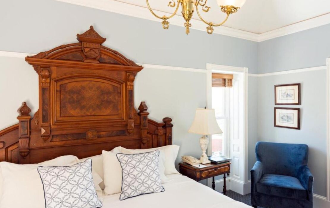 Brass Key Guesthouse Adults Only