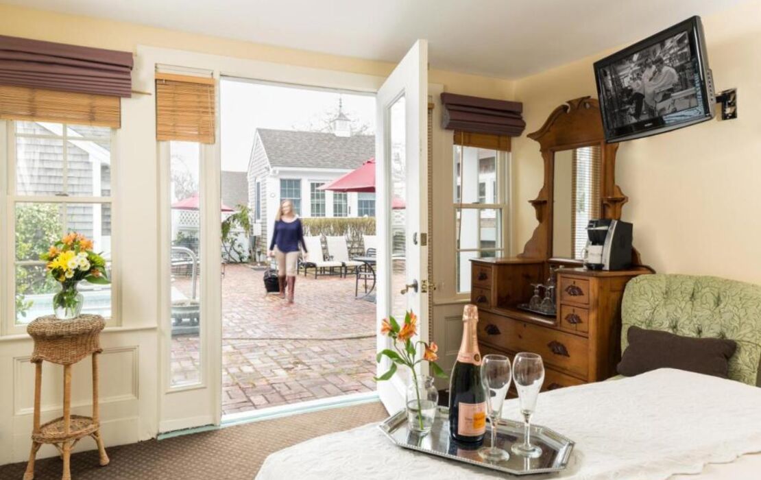 Brass Key Guesthouse Adults Only