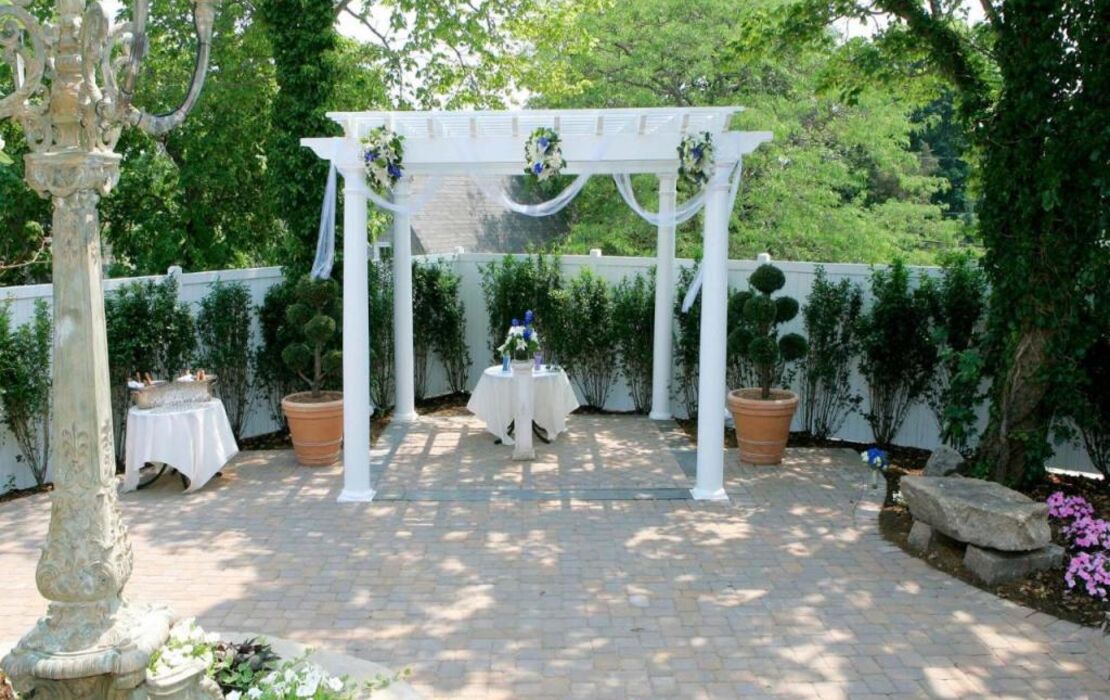 Brass Key Guesthouse Adults Only