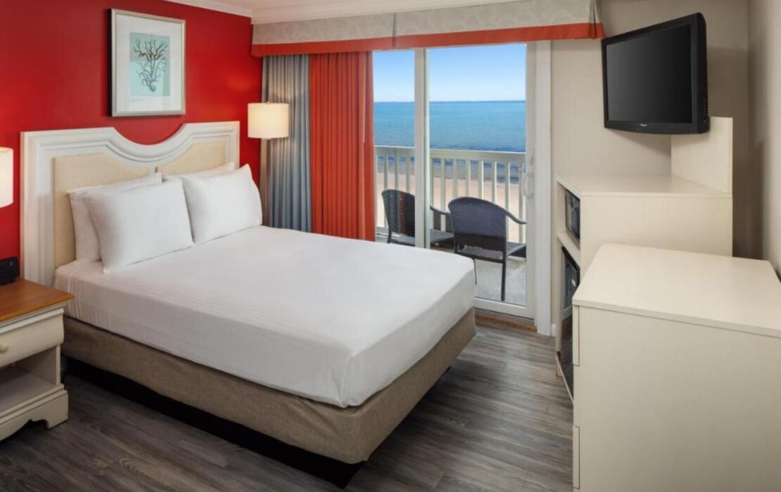 Surfside Hotel and Suites