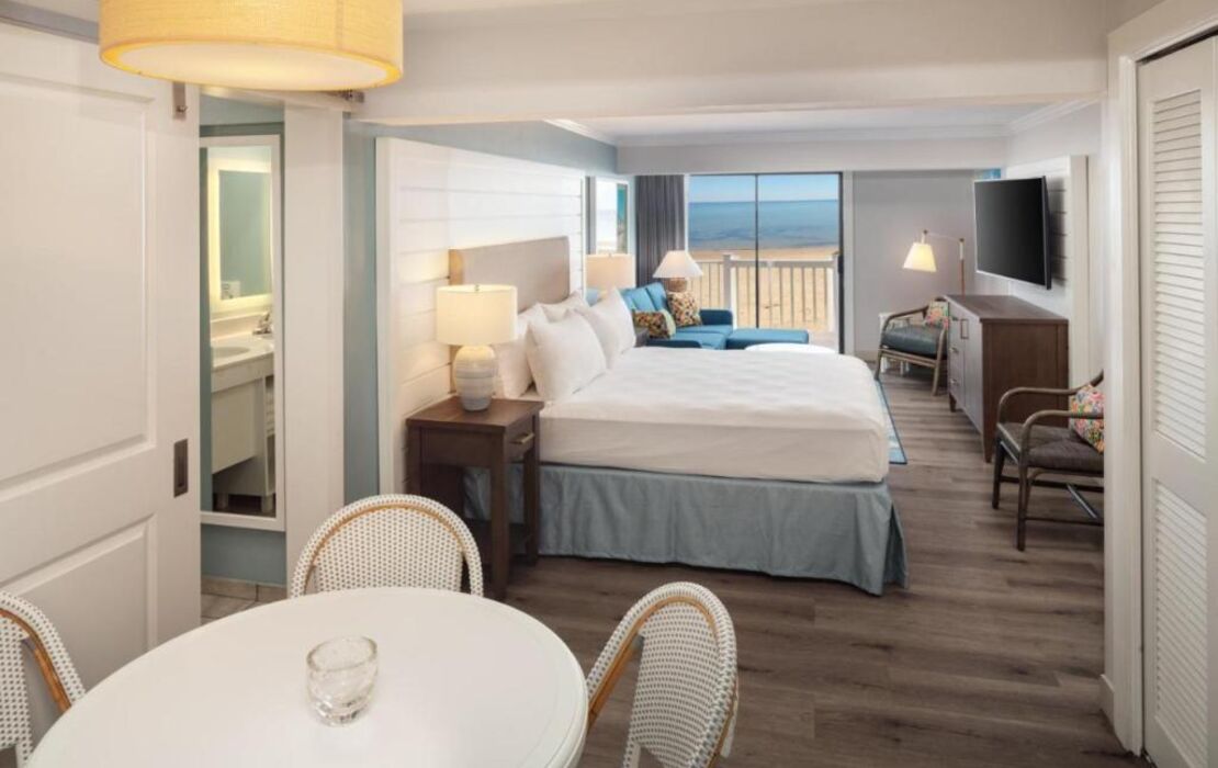 Surfside Hotel and Suites