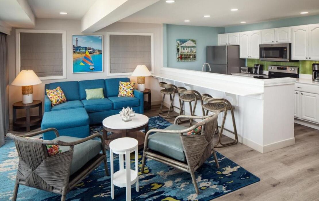 Surfside Hotel and Suites