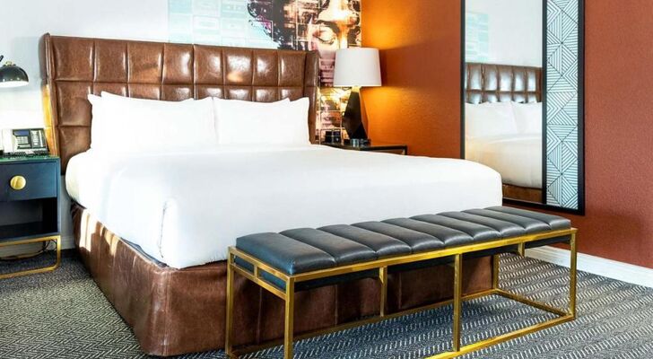 Montrose at Beverly Hills