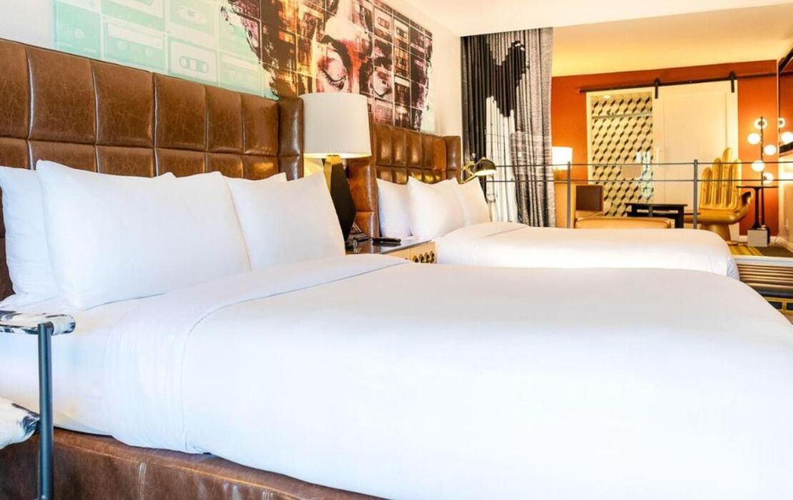 Montrose at Beverly Hills