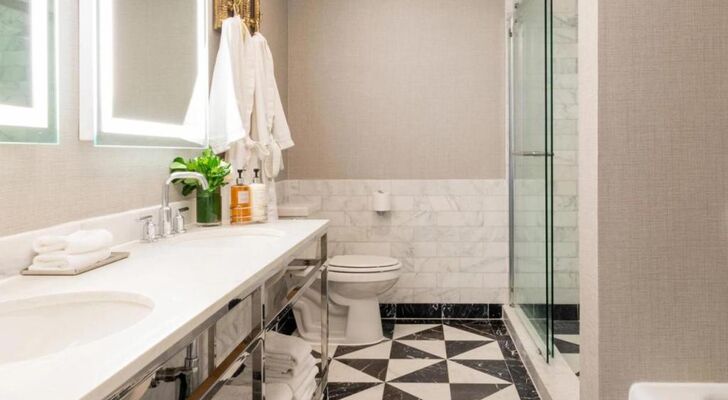 Chamberlain West Hollywood