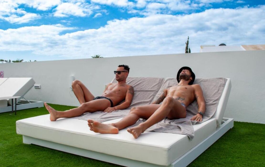 MAR BIANCO - Gay Men Only