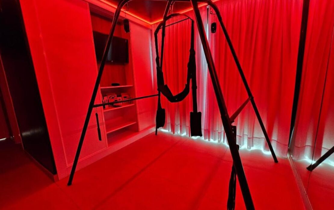 MAR BIANCO - Gay Men Only