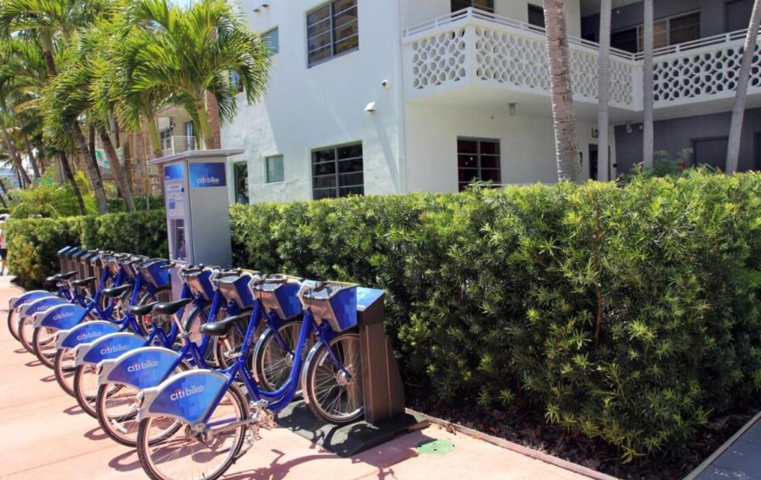 Hotel Gaythering - Gay Hotel - All Adults Welcome