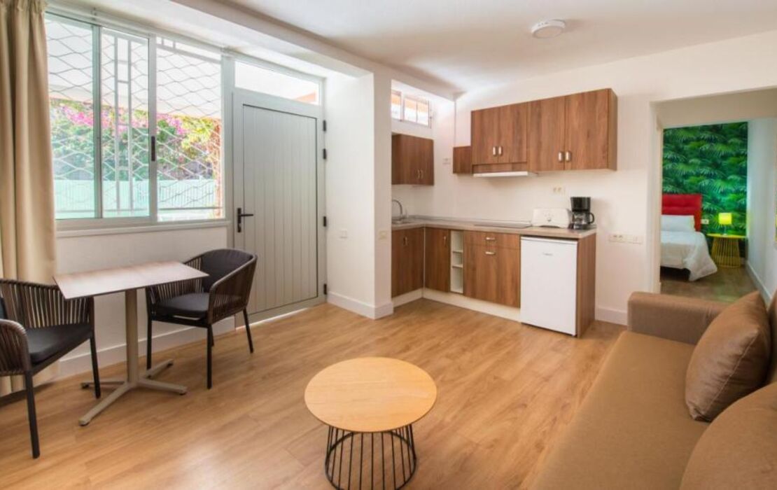 Bungalows Artemisa Gay Men Only