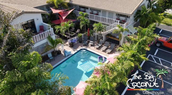 The Big Coconut Guesthouse - Gay Men's Resort