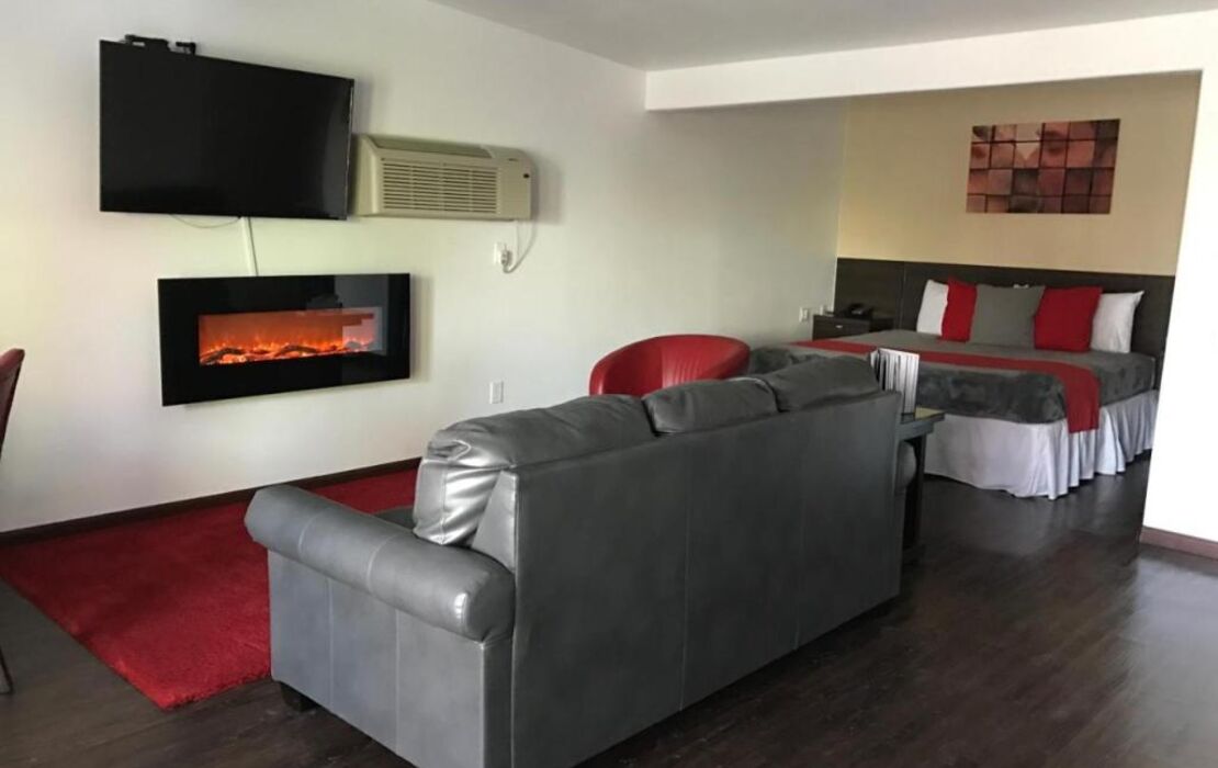 CCBC Resort Hotel - A Gay Men's Resort