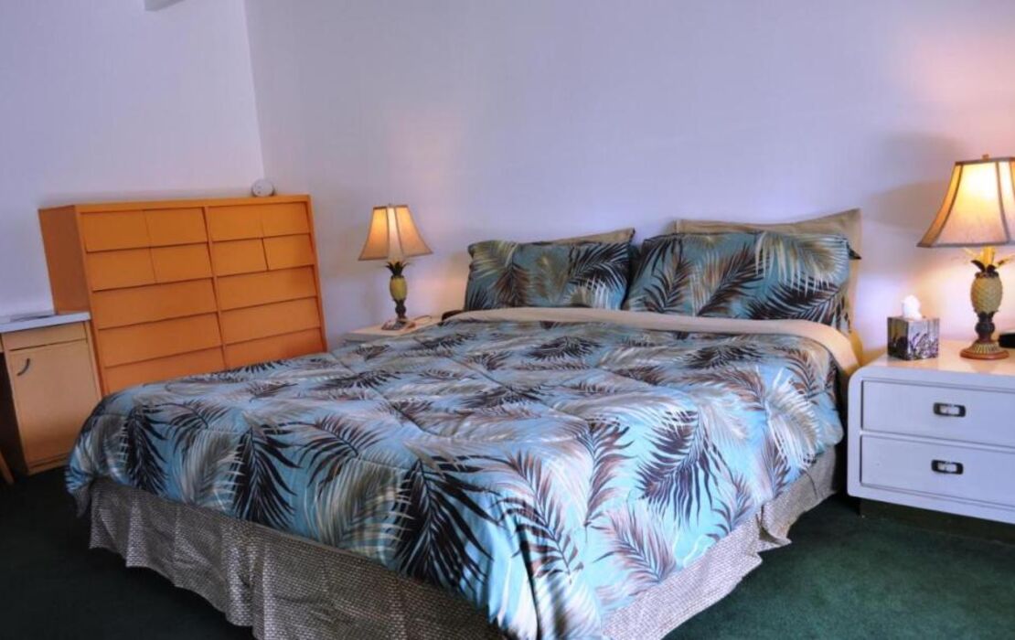 Vista Grande Resort - A Gay Men's Resort