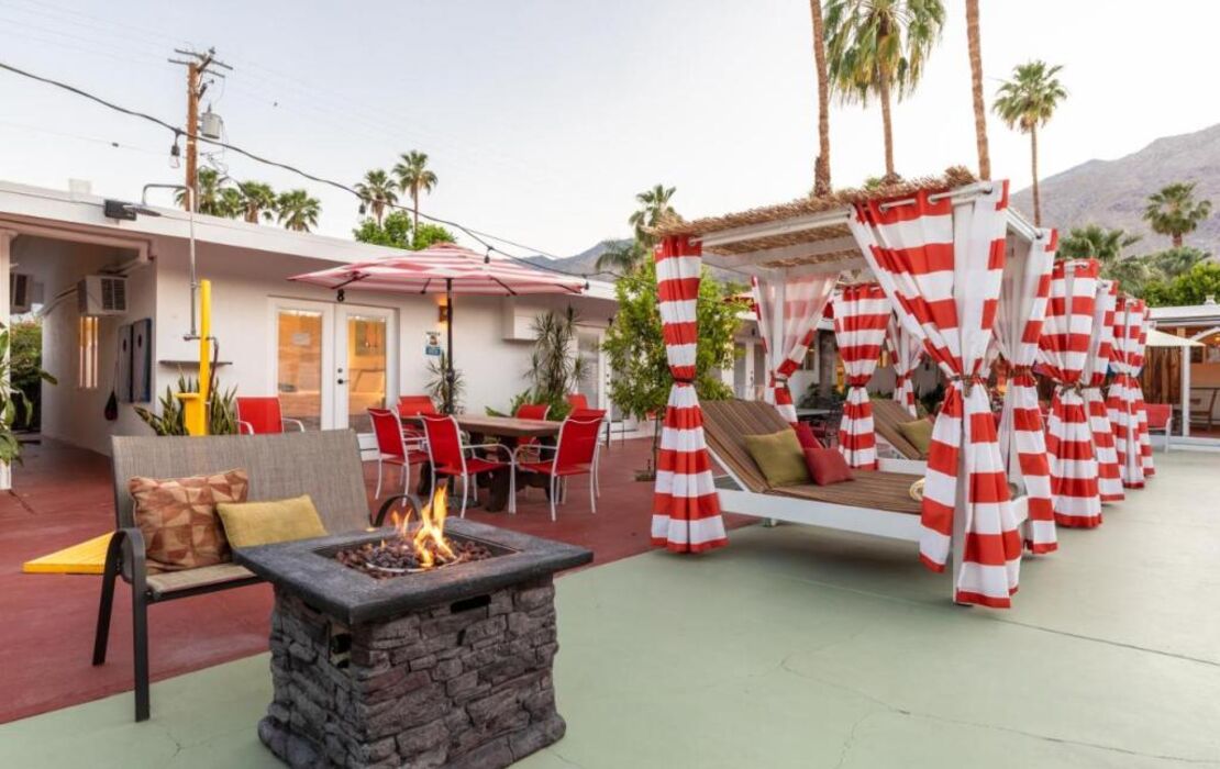 Float Palm Springs - Adults Only