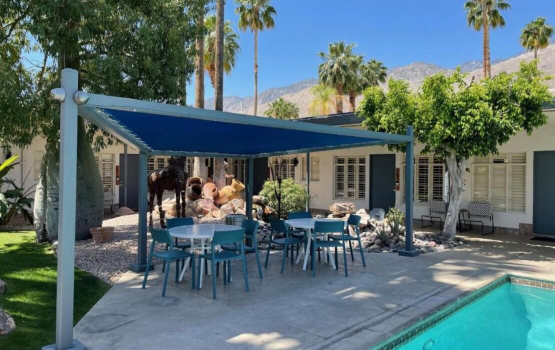 Desert Paradise - A Men's Clothing Optional Resort