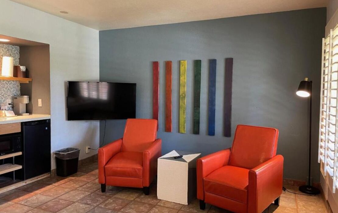 Desert Paradise - A Men's Clothing Optional Resort