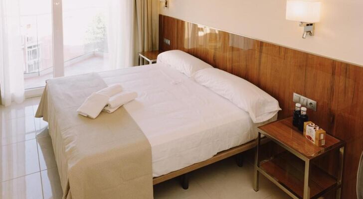 Apartamentos Buendia Suites - Torremolinos Centro