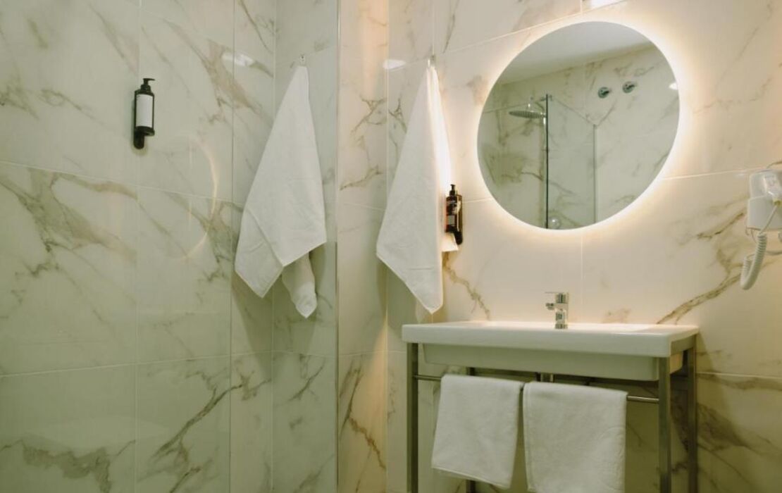 Apartamentos Buendia Suites - Torremolinos Centro