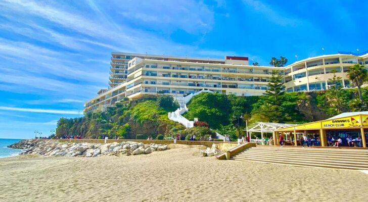 New Fabulous Beachfront