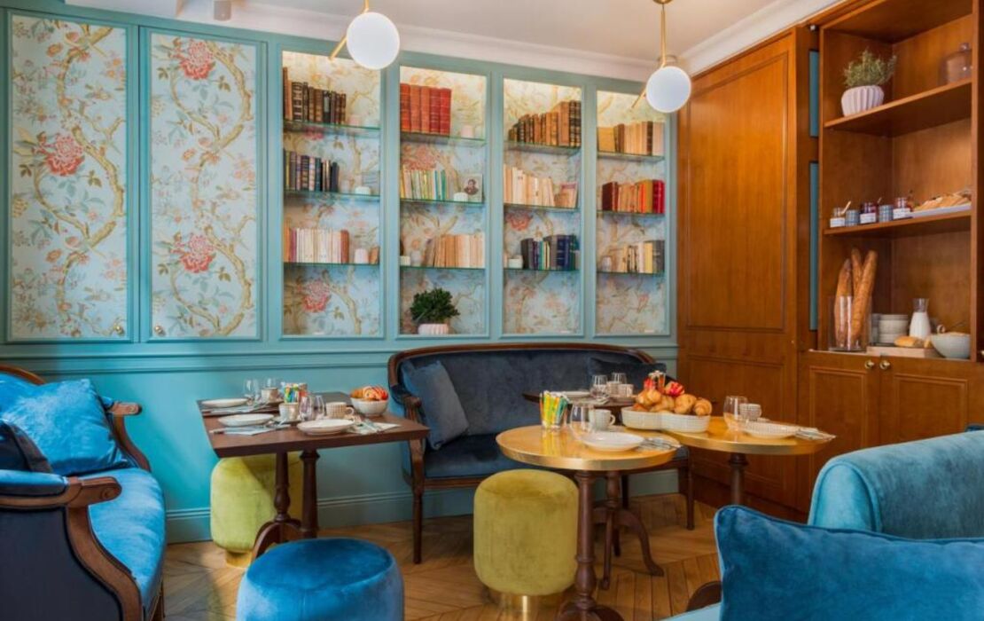 Hotel de Neuve by Happyculture