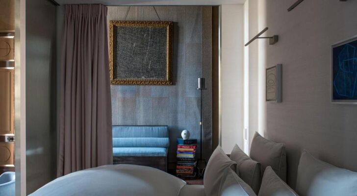 Cour des Vosges - Evok Collection