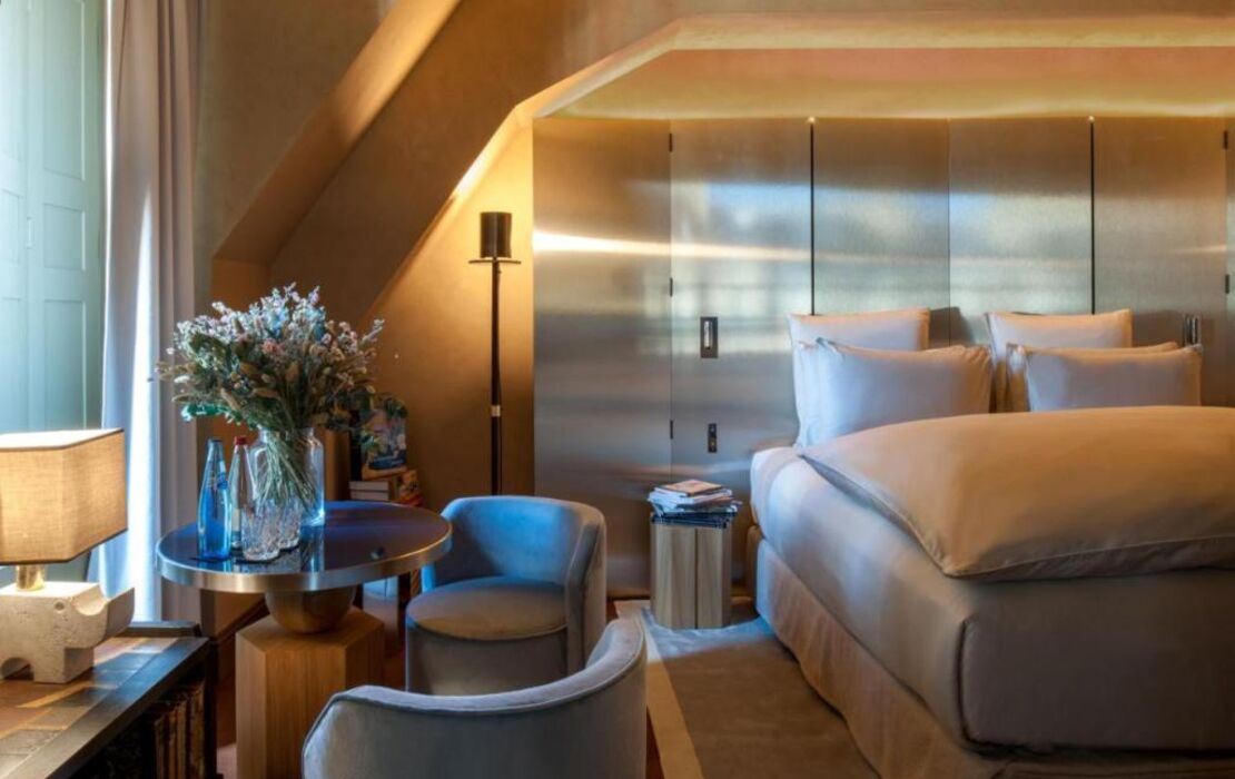 Cour des Vosges - Evok Collection