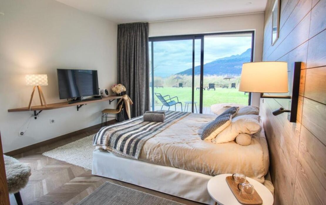 Villa Caroline, Lac d'Annecy