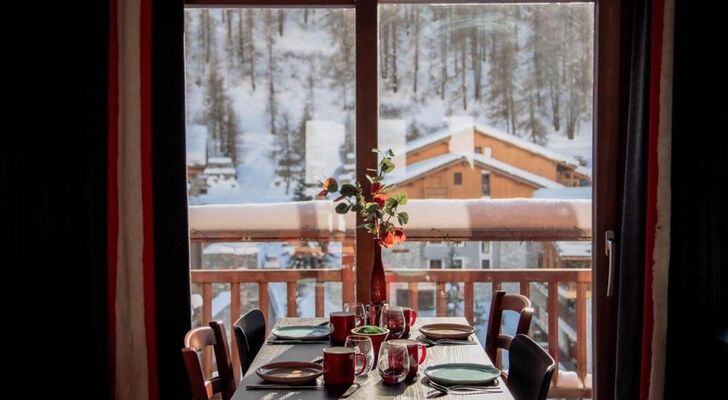 Victoria Lodge, Friendly Hotel