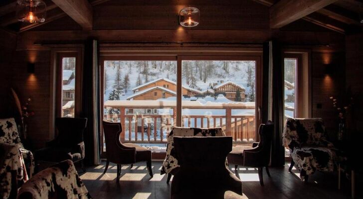 Victoria Lodge, Friendly Hotel