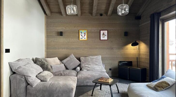 Victoria Lodge, Friendly Hotel