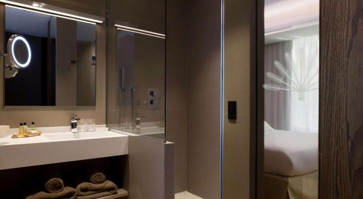 Hotel L'Arbre Voyageur - LILLE