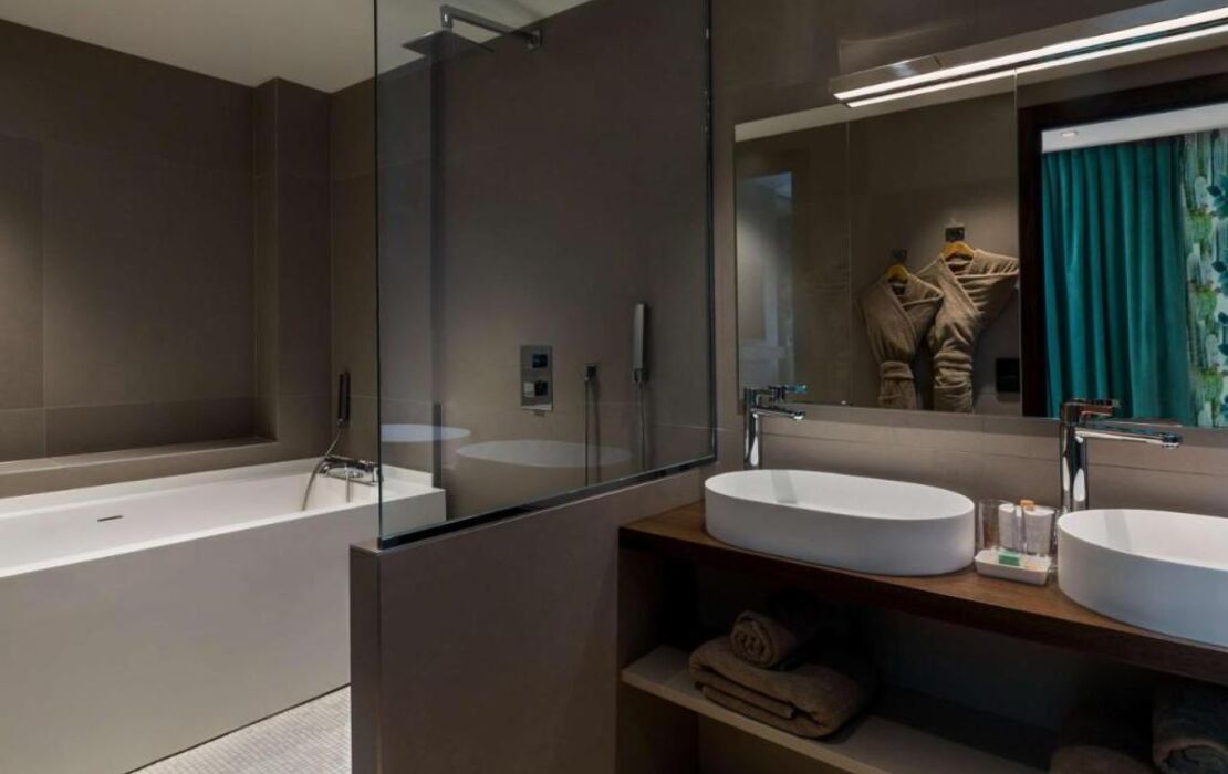 Hotel L'Arbre Voyageur - LILLE