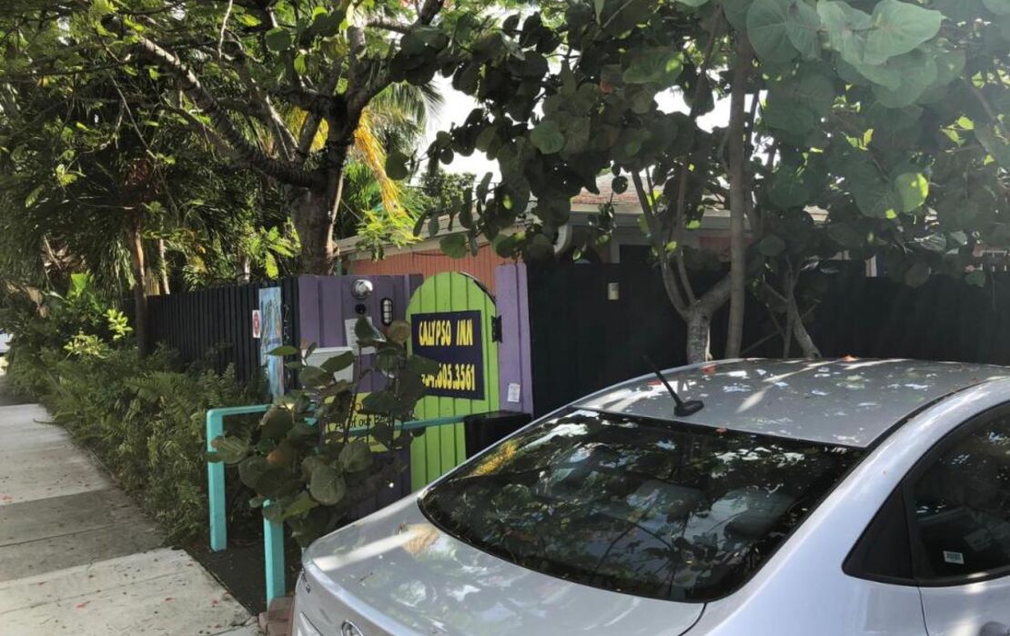 Calypso Inn Wilton Gay Male Resort