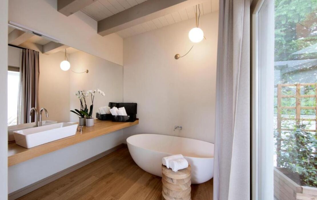 Opera35 Boutique Hotel