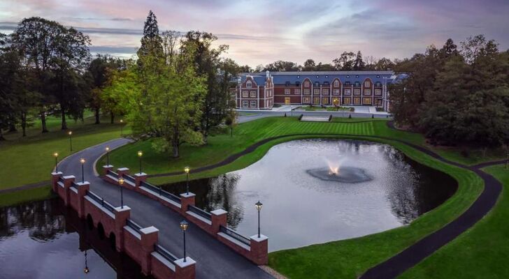 Fairmont Windsor Park