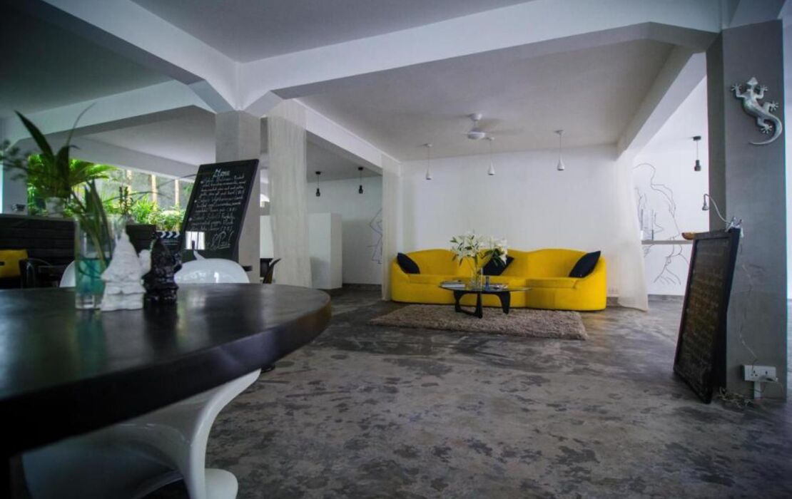 Arthur & Paul (Men Only Hotel)